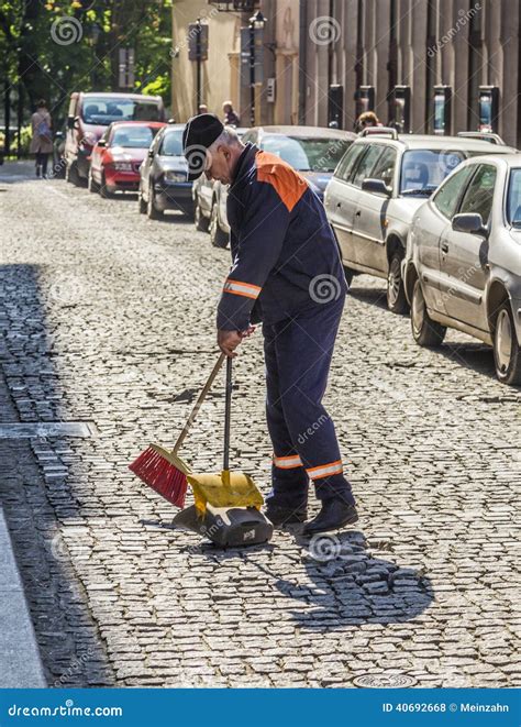 cleaning mud Poland|Clean.